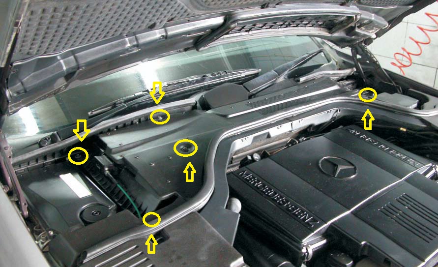 Montaż Filtra Przeciwpyłkowego W Mercedes S, W140 6/93->(Bez Klimatyzacji) - Motofan.pl